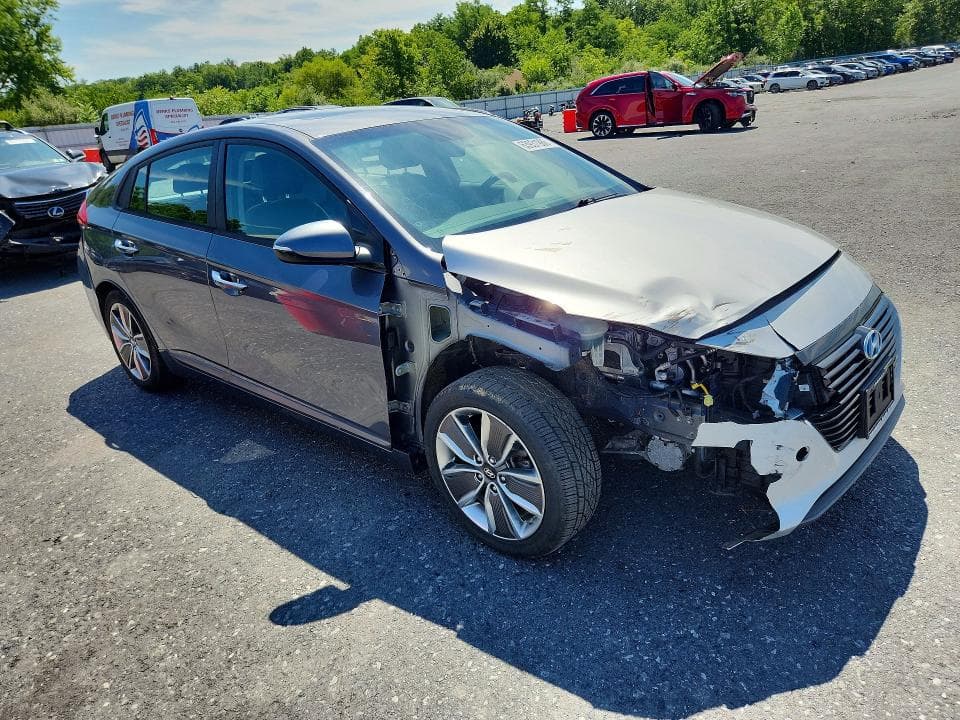 2018 HYUNDAI IONIQ LIMITED (HEV) 4