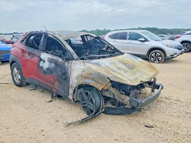 2021 HYUNDAI KONA SE 4