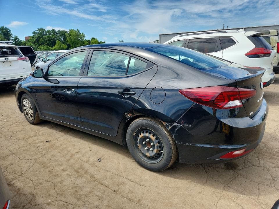 2019 HYUNDAI ELANTRA SE 2