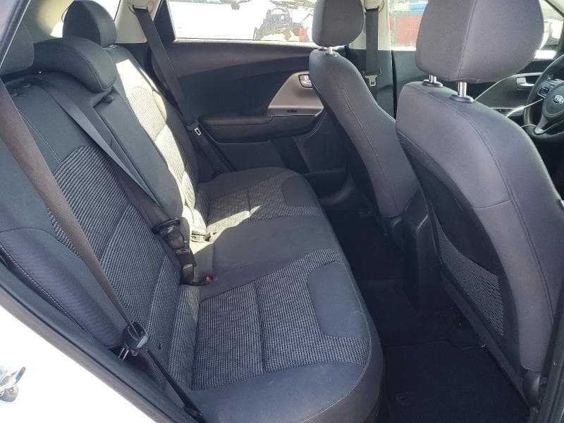 2019 KIA NIRO LX 11