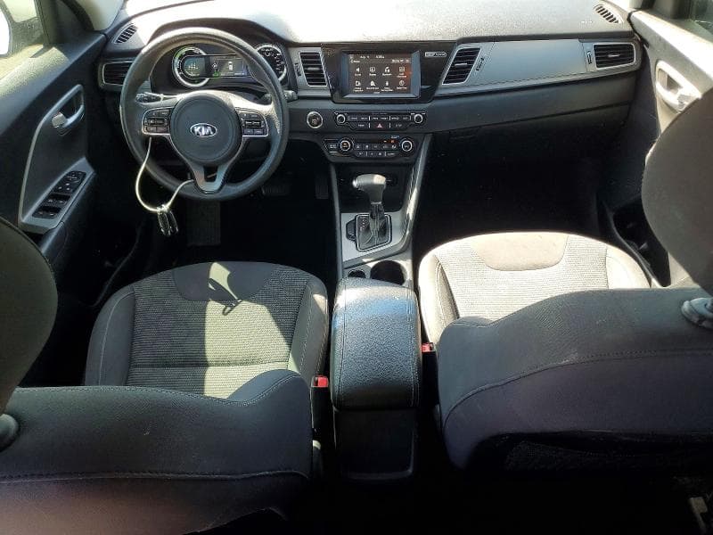 2019 KIA NIRO LX 8