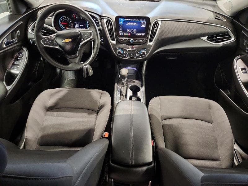 2024 CHEVROLET MALIBU LT 8