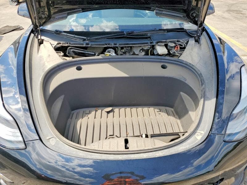 2023 TESLA MODEL 3 12