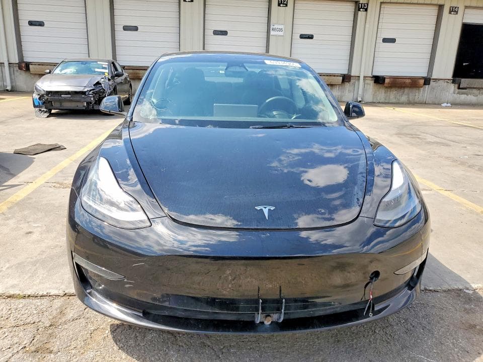 2023 TESLA MODEL 3 5