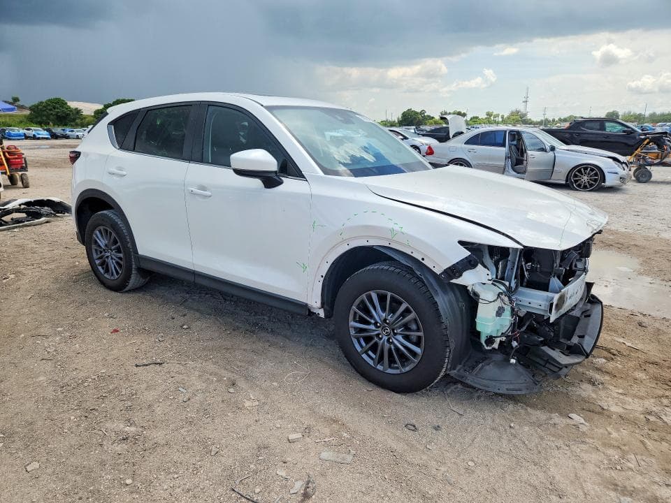 2020 MAZDA CX-5 TOURING 4