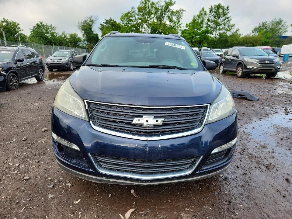 2017 CHEVROLET TRAVERSE LS 5