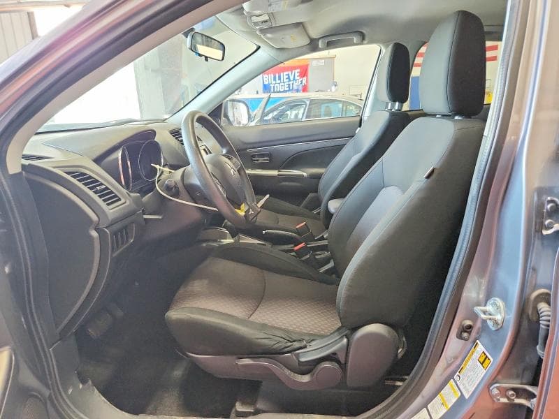 2019 MITSUBISHI OUTLANDER SPORT ES 7