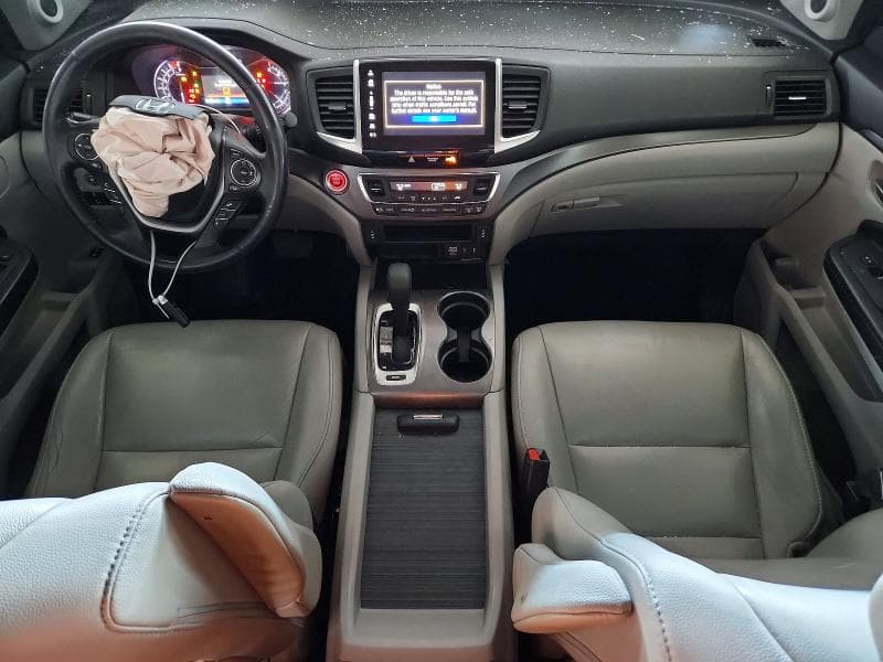 2017 HONDA PILOT EXL 8