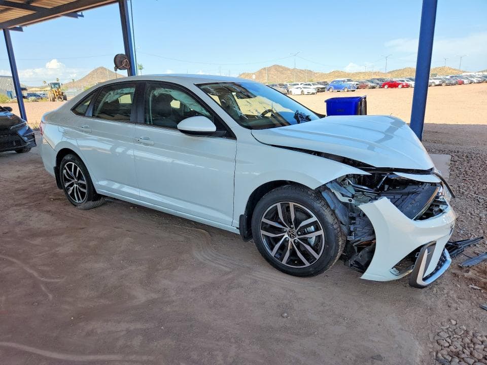 2025 VOLKSWAGEN JETTA SE 4