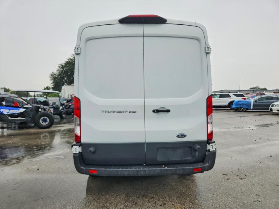 2018 FORD TRANSIT T-250 6