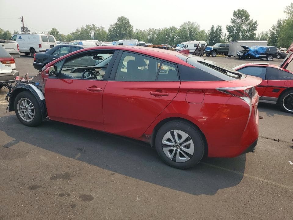 2018 TOYOTA PRIUS THREE 2