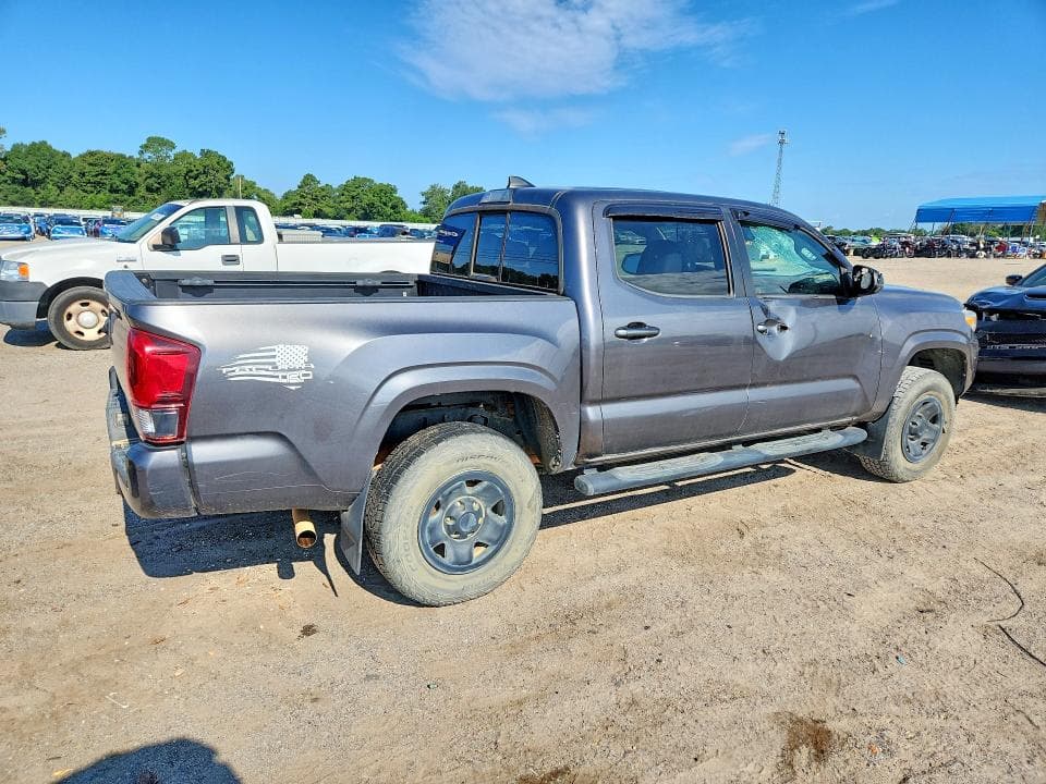 2019 TOYOTA TACOMA SR 3