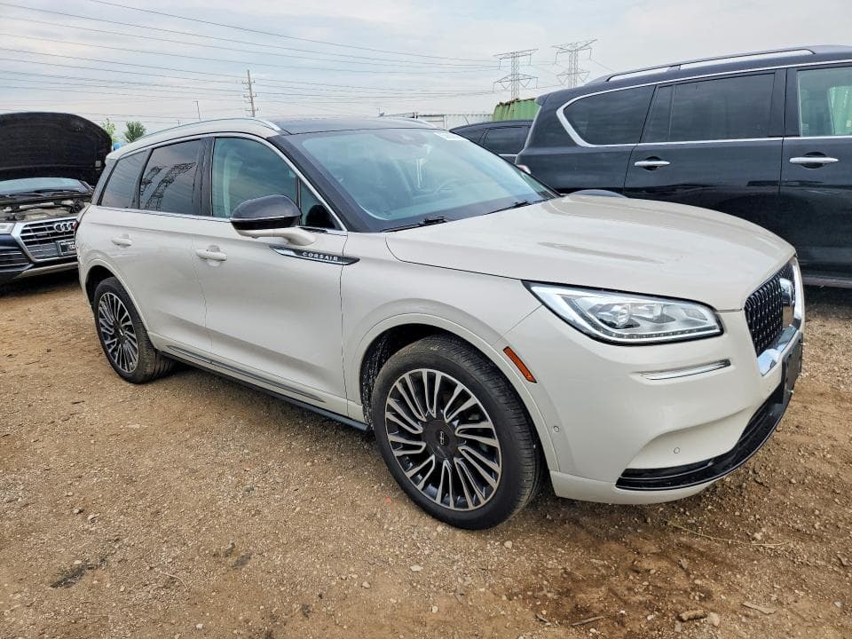 2022 LINCOLN CORSAIR RESERVE 4