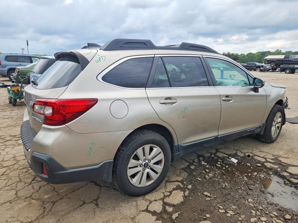 2018 SUBARU OUTBACK 2.5I PREMIUM 3