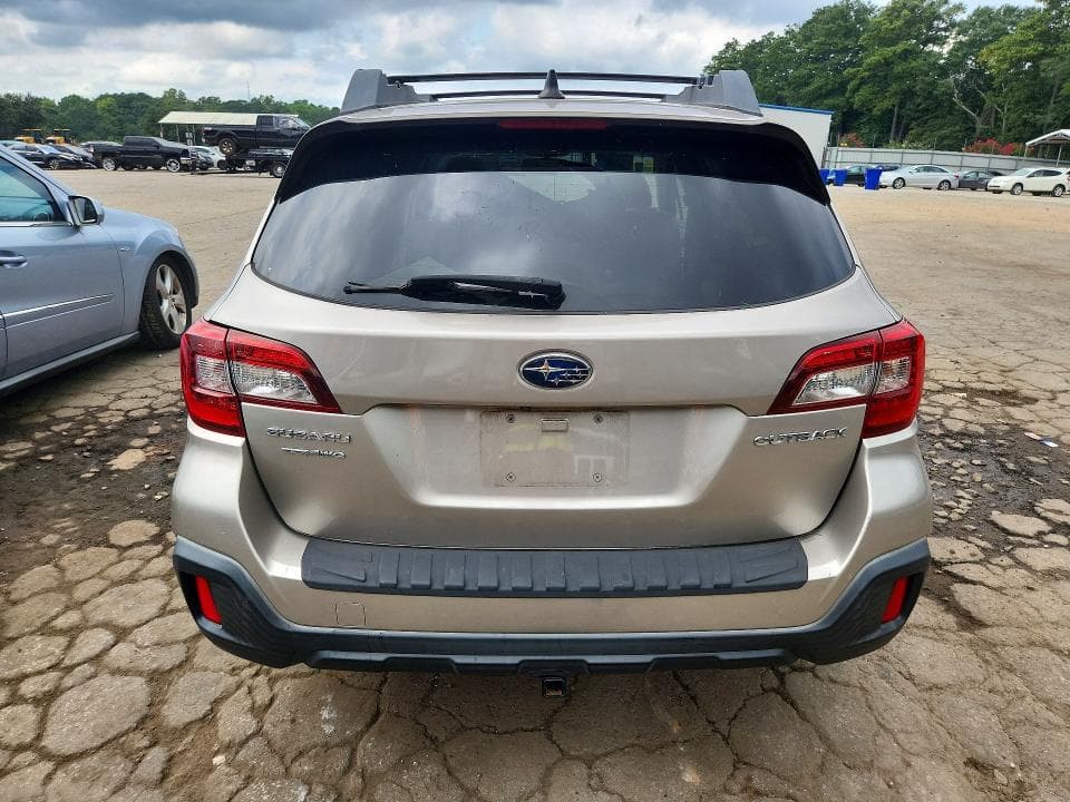 2018 SUBARU OUTBACK 2.5I PREMIUM 6