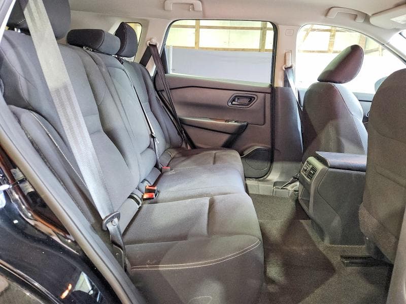 2024 NISSAN ROGUE S 11