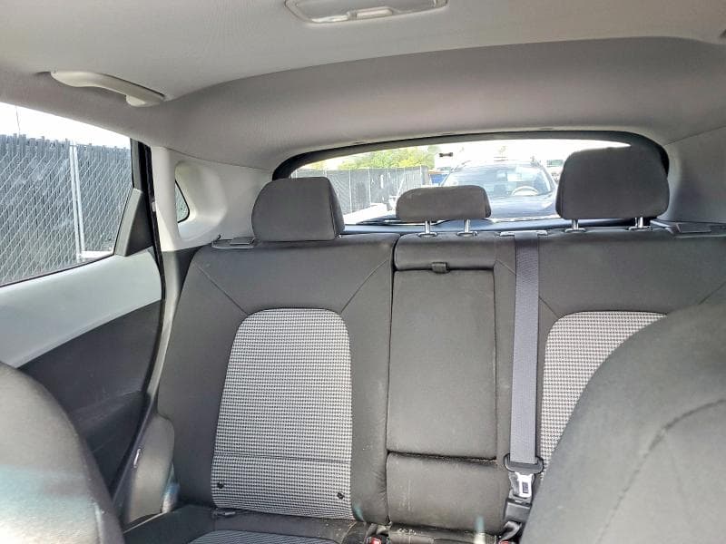 2018 HYUNDAI KONA SEL 10