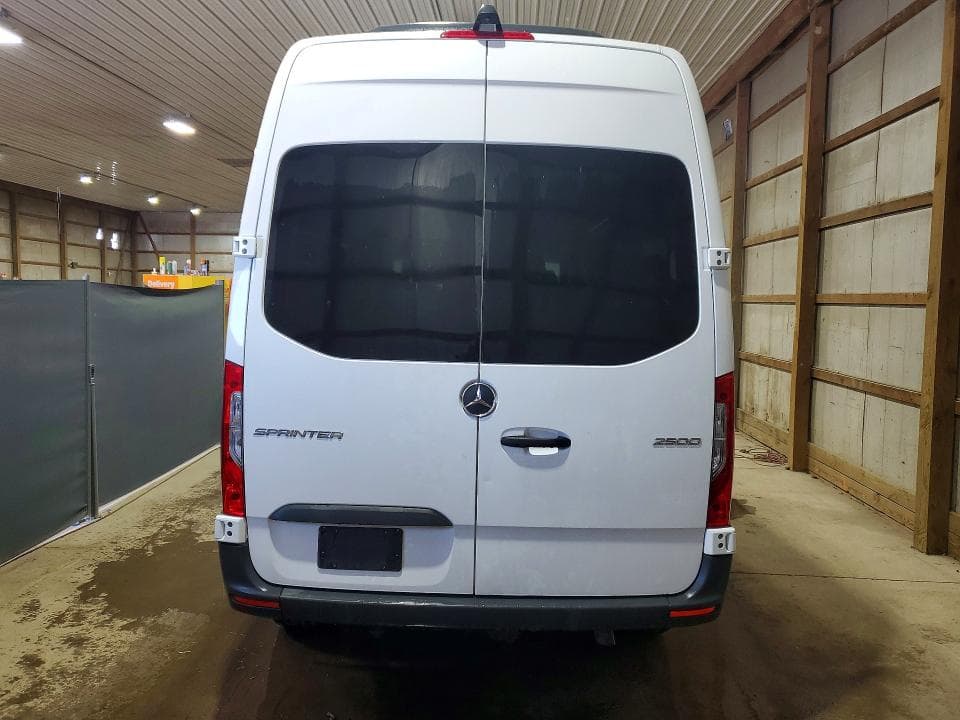 2026 MERCEDES-BENZ SPRINTER 2500 6