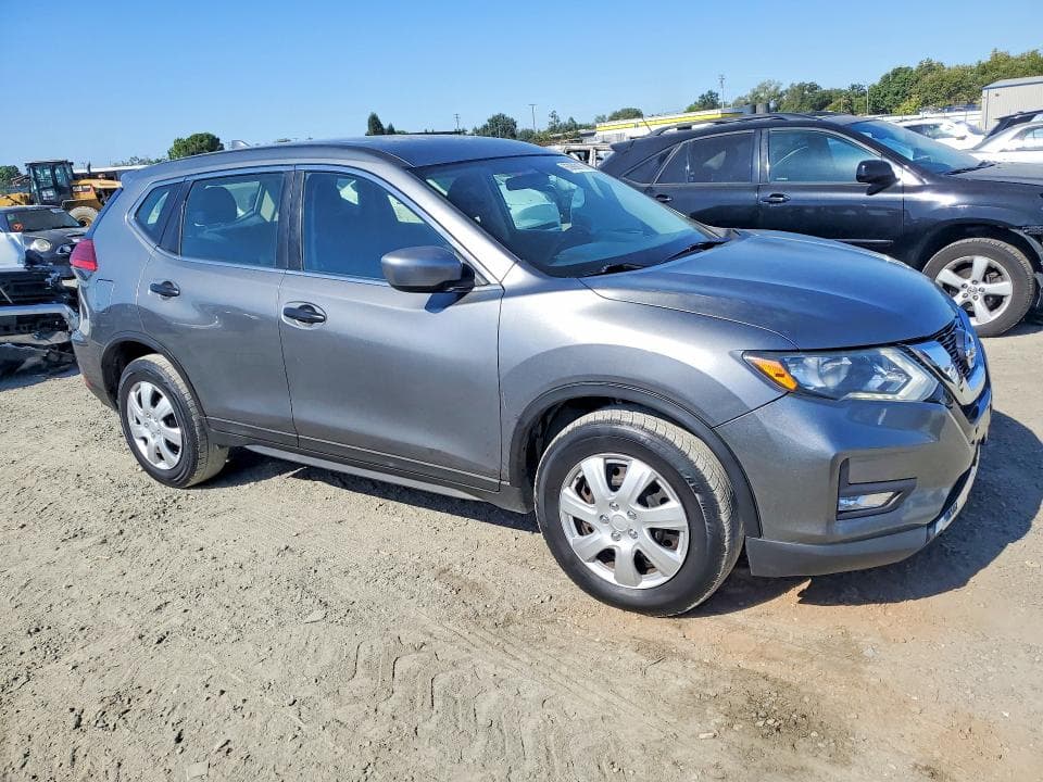 2017 NISSAN ROGUE S 4