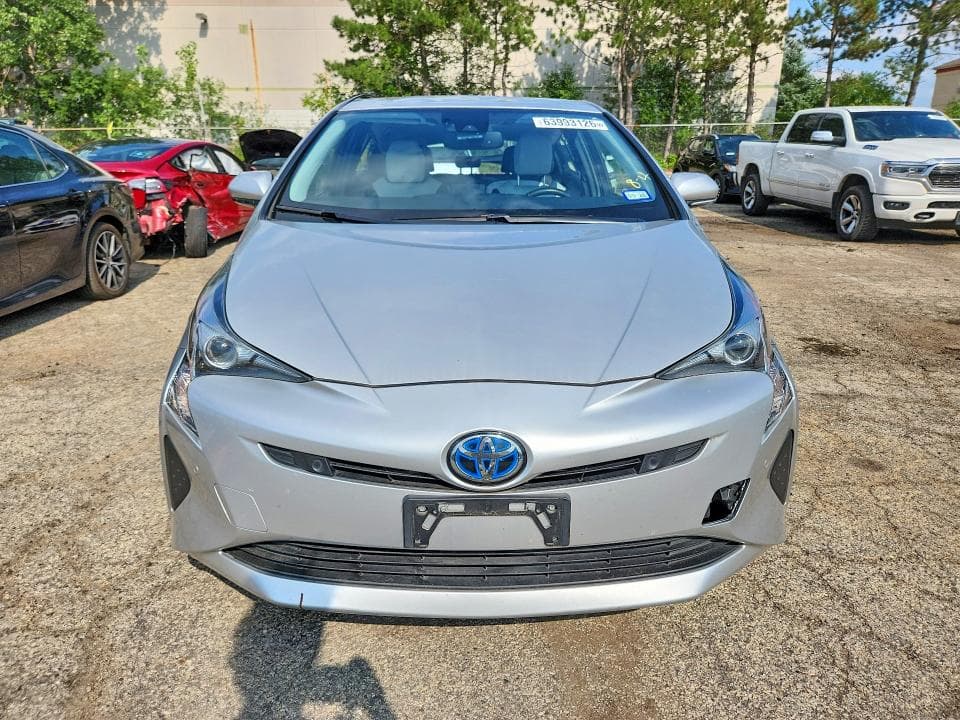 2017 TOYOTA PRIUS FOUR 5