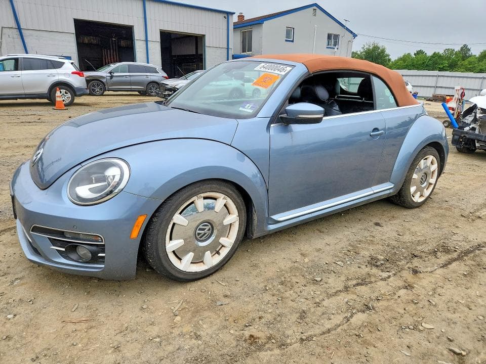 2019 VOLKSWAGEN BEETLE S - 1