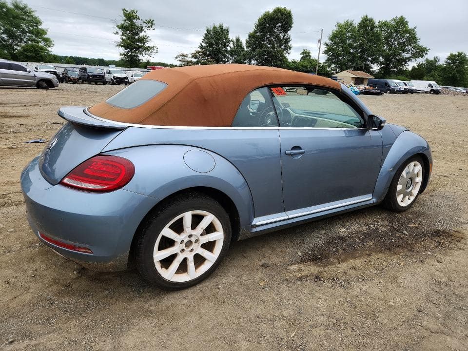 2019 VOLKSWAGEN BEETLE S 3