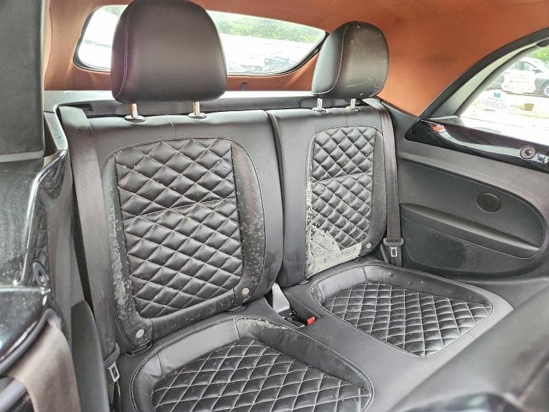 2019 VOLKSWAGEN BEETLE S 10