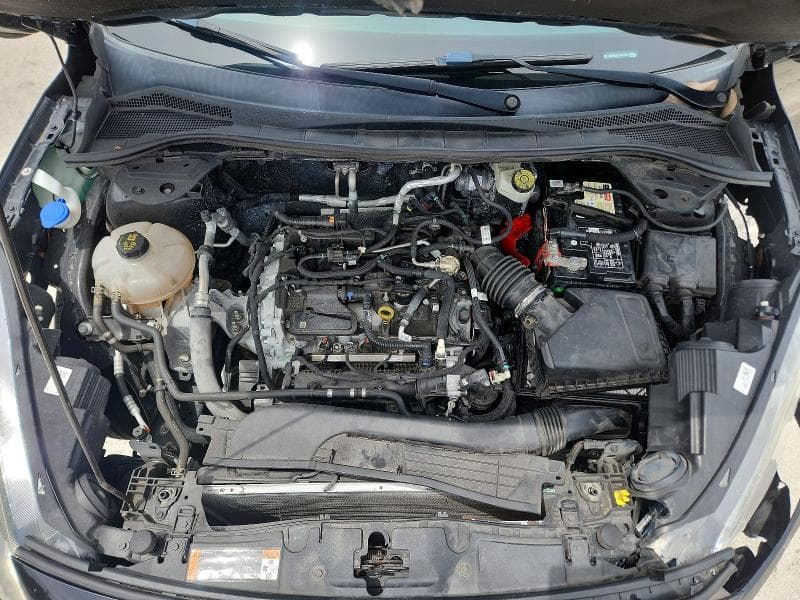 2020 FORD ESCAPE SE 12