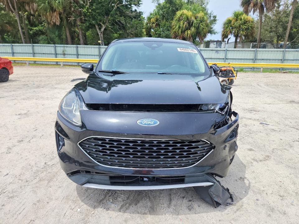 2020 FORD ESCAPE SE 5