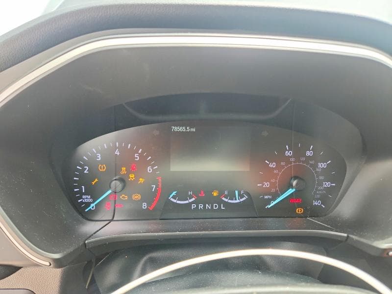 2020 FORD ESCAPE SE 9