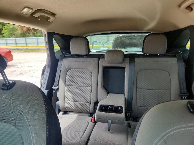 2020 FORD ESCAPE SE 10