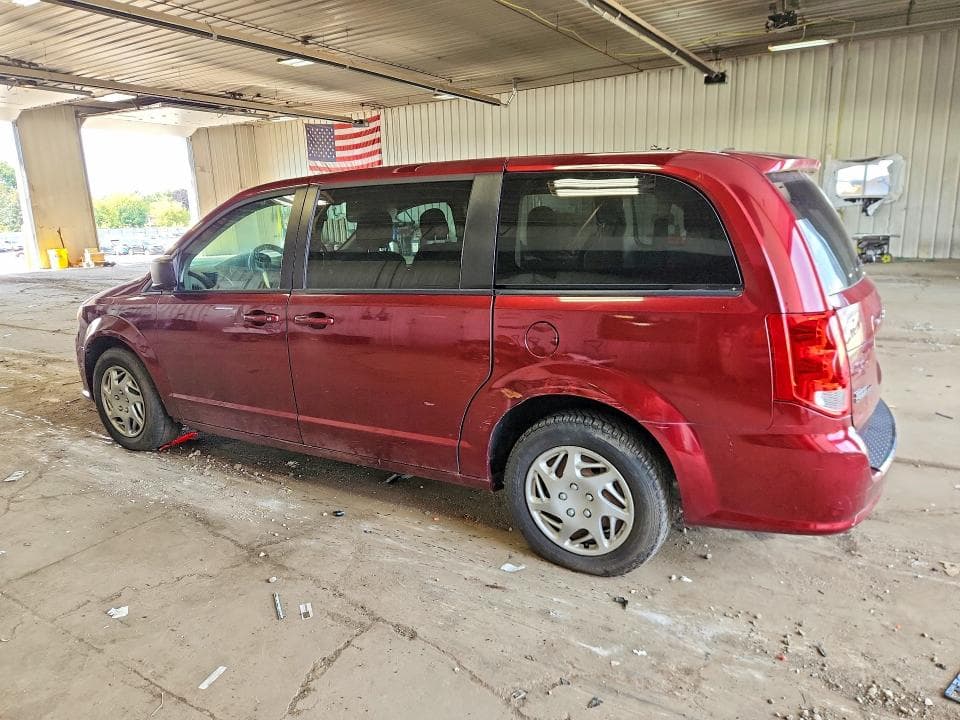 2018 DODGE GRAND CARAVAN SE 2
