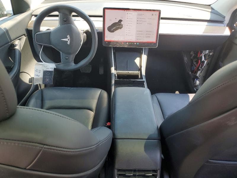 2021 TESLA MODEL Y 8