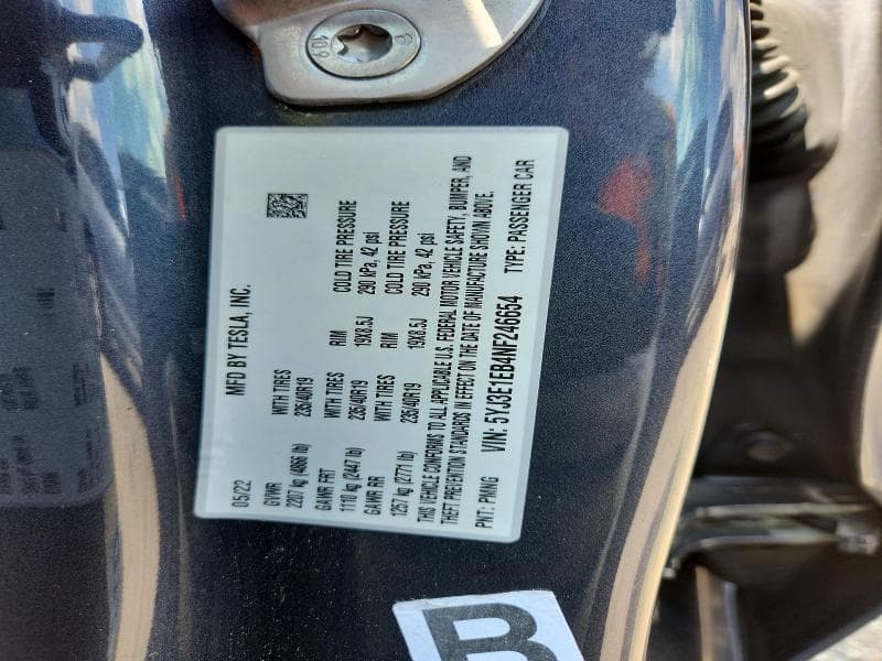 2022 TESLA MODEL 3 13