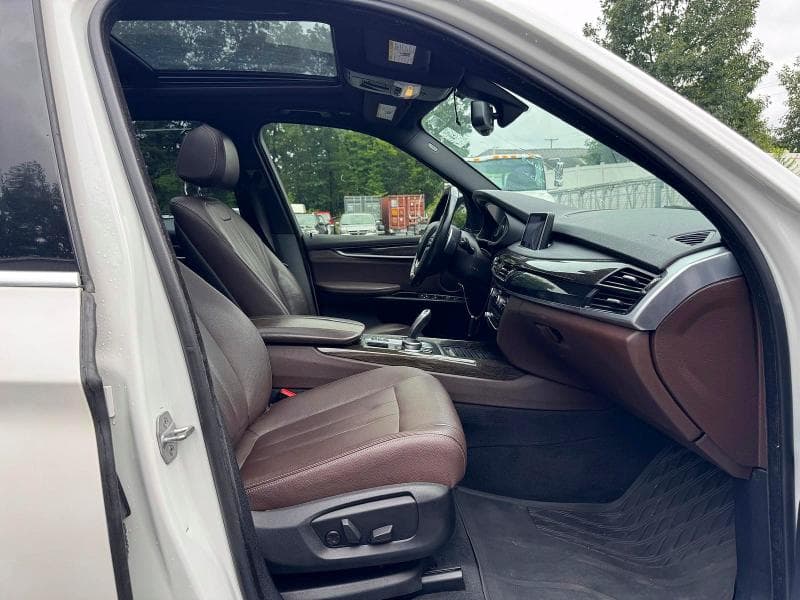 2018 BMW X5 XDR40E 8