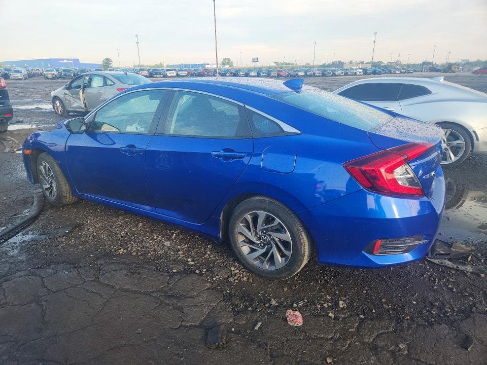 2018 HONDA CIVIC EX 2