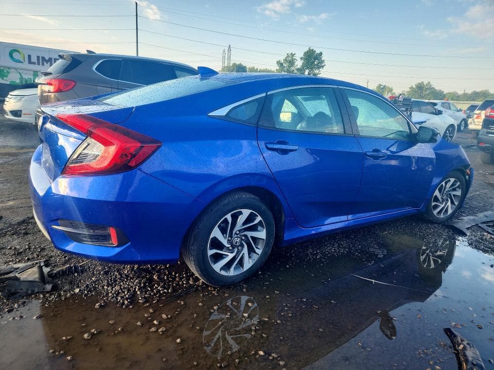 2018 HONDA CIVIC EX 3