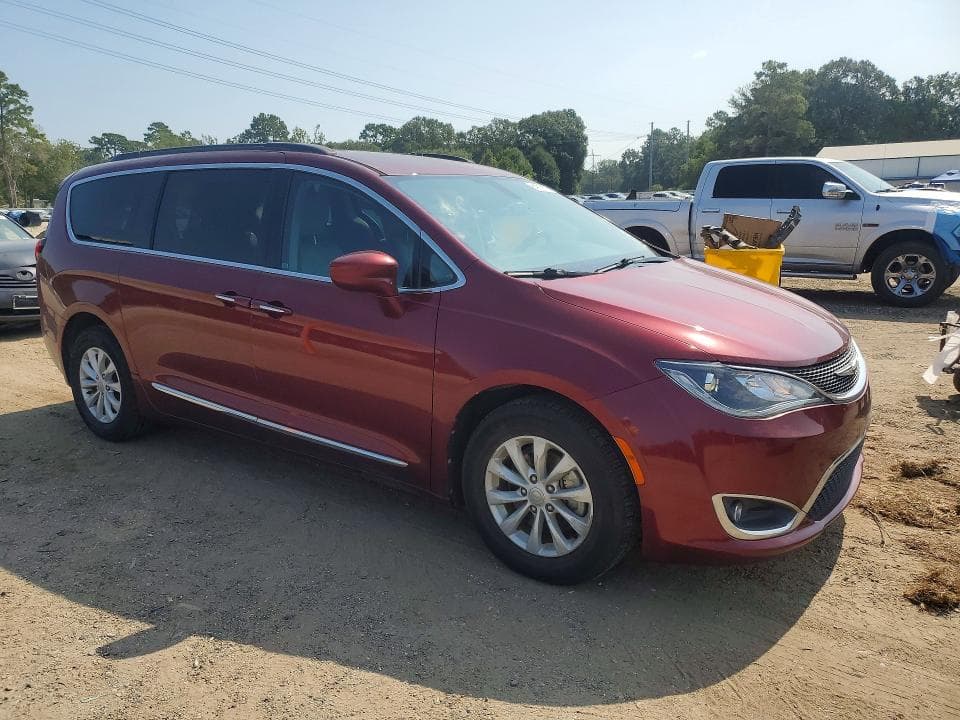 2017 CHRYSLER PACIFICA TOURING L 4