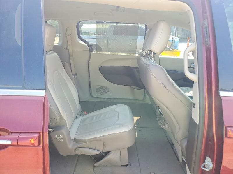 2017 CHRYSLER PACIFICA TOURING L 10