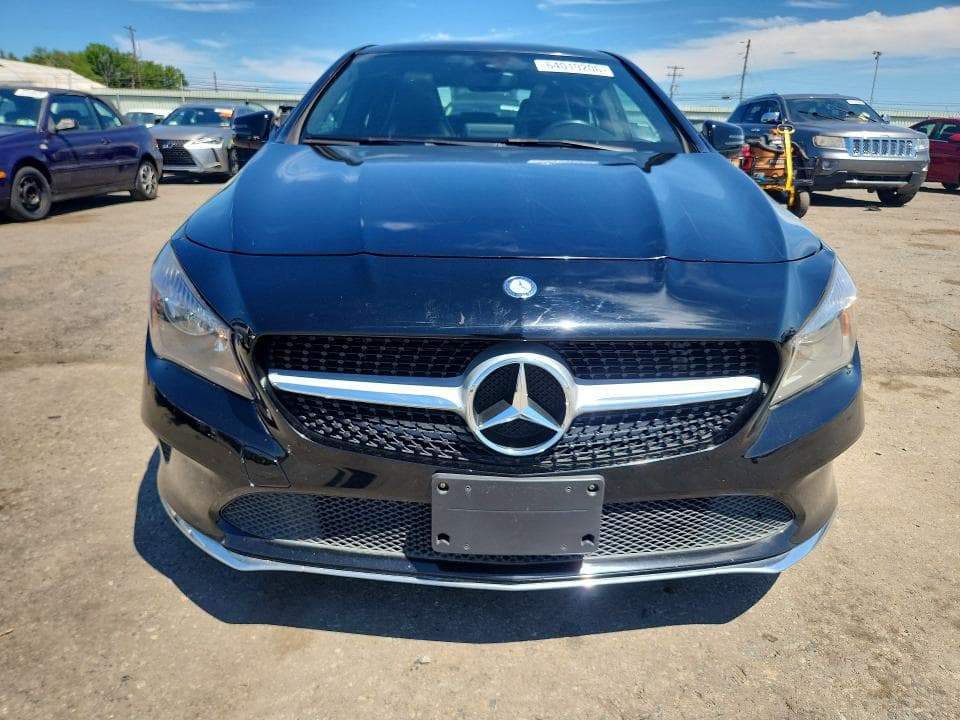 2017 MERCEDES-BENZ CLA 250 4MATIC 5