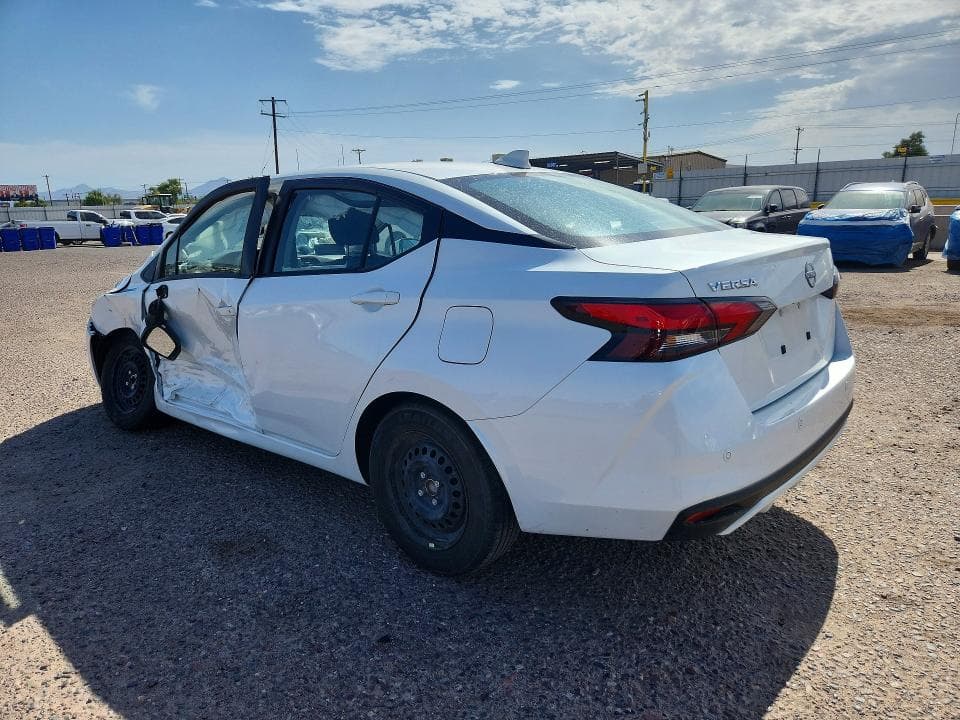 2025 NISSAN VERSA SV 2