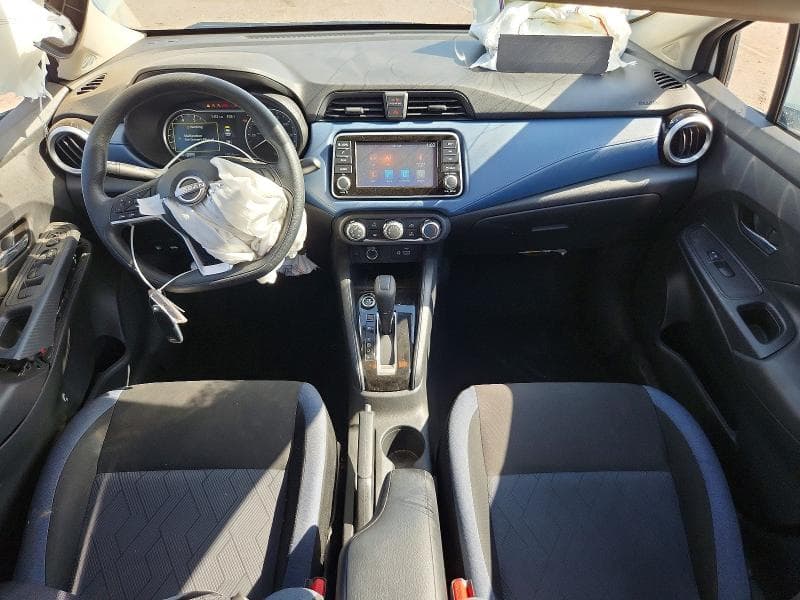 2025 NISSAN VERSA SV 8