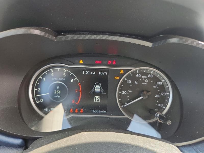 2025 NISSAN VERSA SV 9