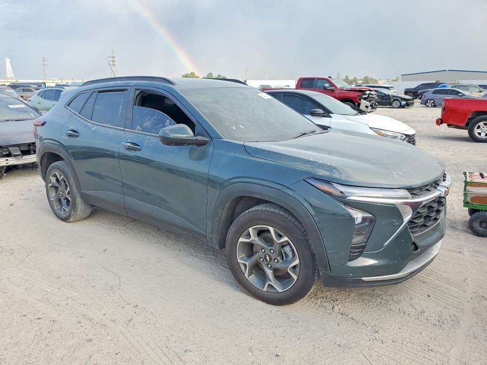 2025 CHEVROLET TRAX 1LT 4