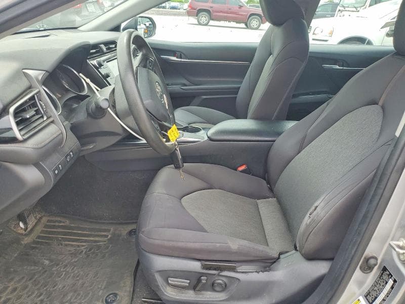 2019 TOYOTA CAMRY LE 7