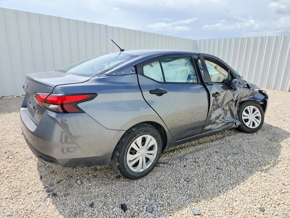 2025 NISSAN VERSA S 3
