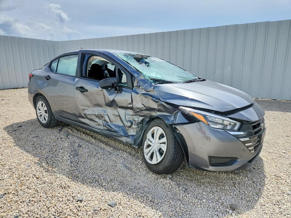 2025 NISSAN VERSA S 4