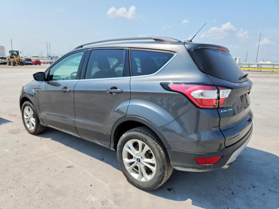 2018 FORD ESCAPE SE 2