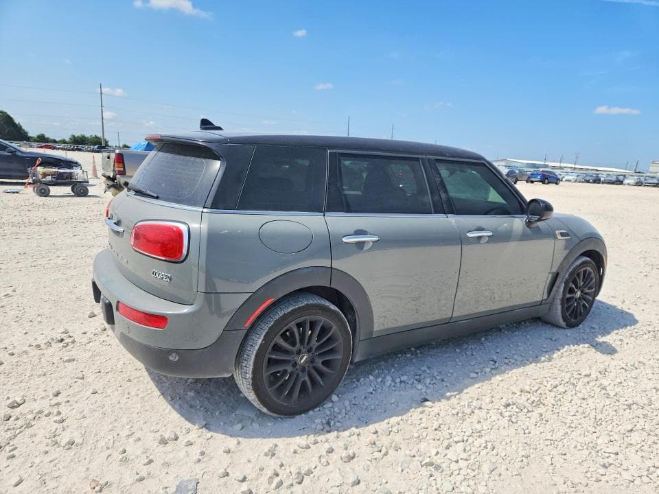 2018 MINI COOPER CLUBMAN 3