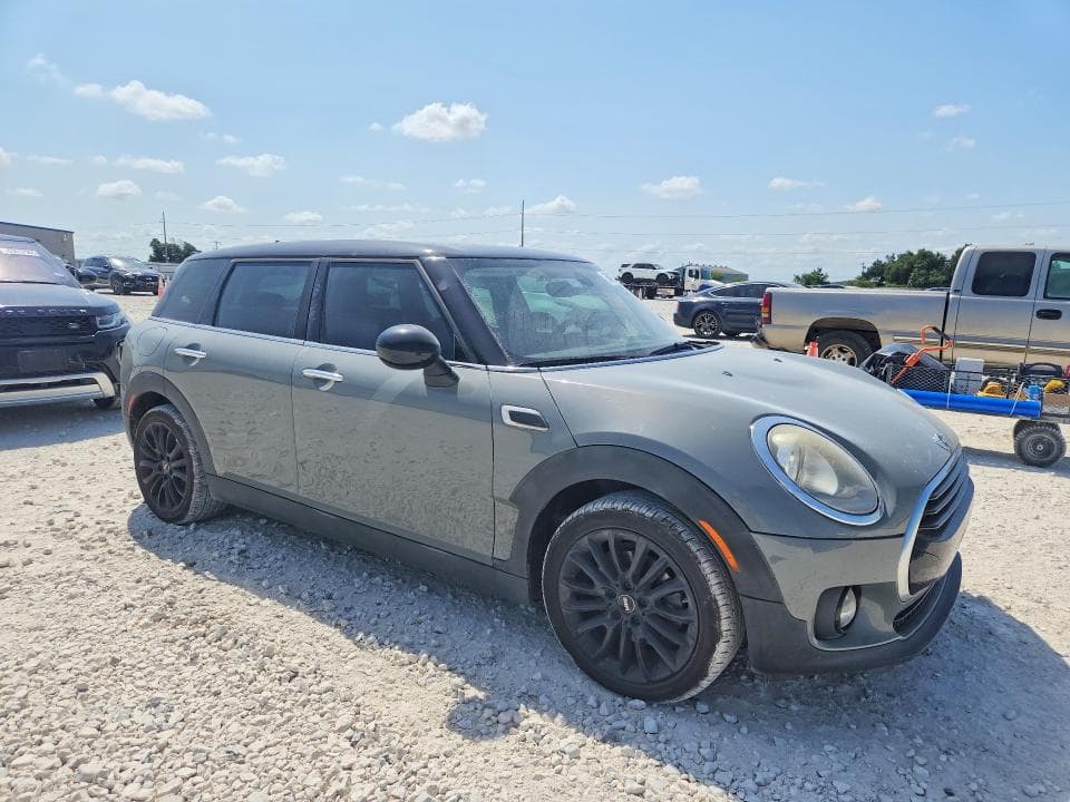 2018 MINI COOPER CLUBMAN 4